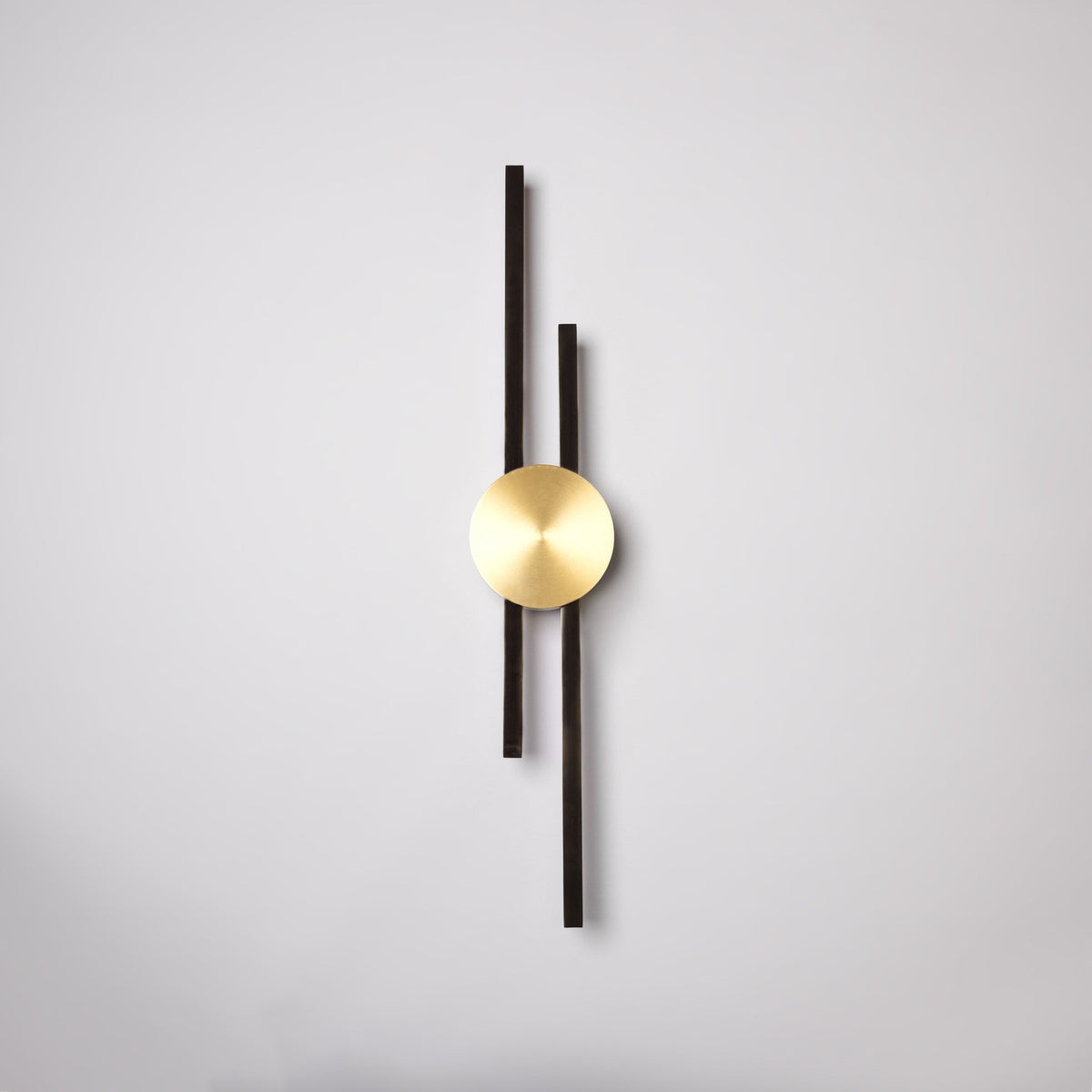 Elles Minimalist Sconce