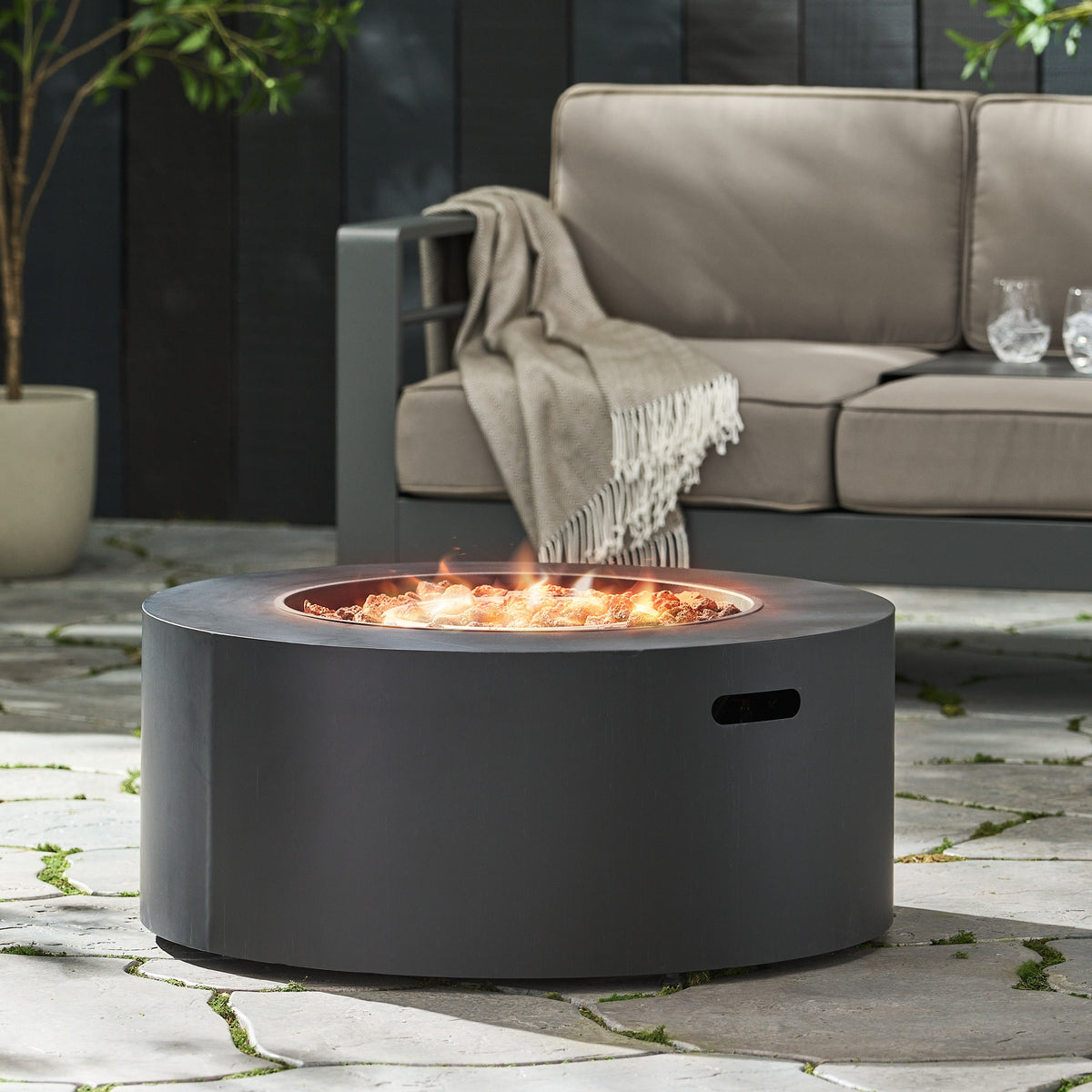 Round Iron Fire Pit