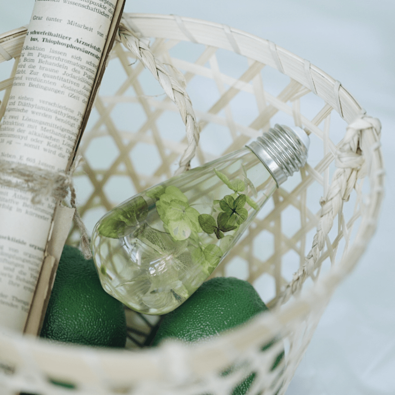 EP Light - White Hydrangea bulb with handcrafted eco-resin design, adding natural elegance and energy-saving style to any room.