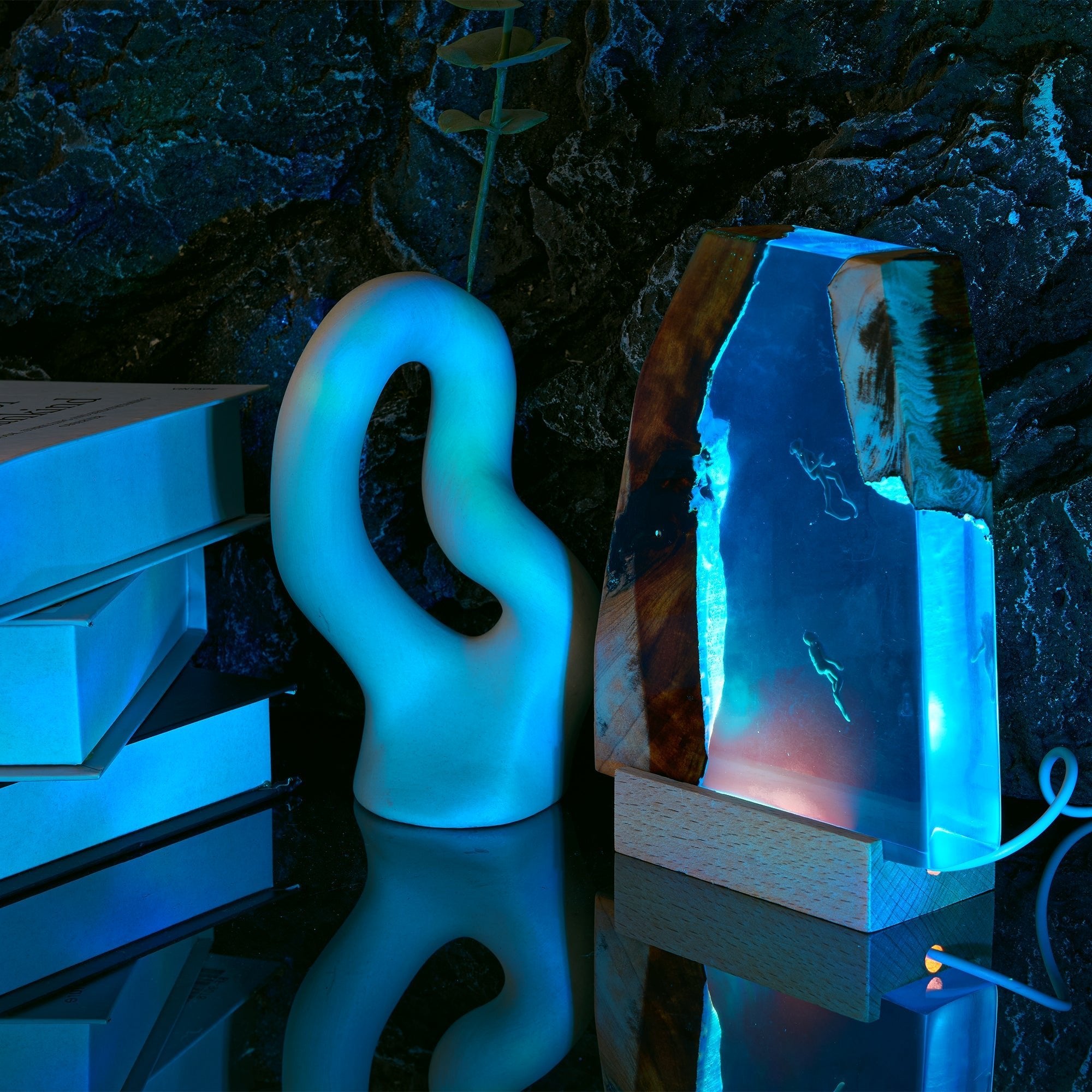 Resin Ocean Lamp - Handcrafted Diver & Shipwreck LED Light showcasing an underwater diver scene in vibrant blue resin.