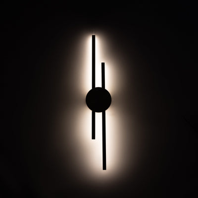 Elles Minimalist Sconce