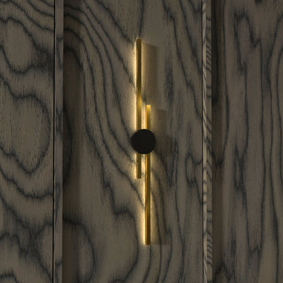 Elles Minimalist Sconce