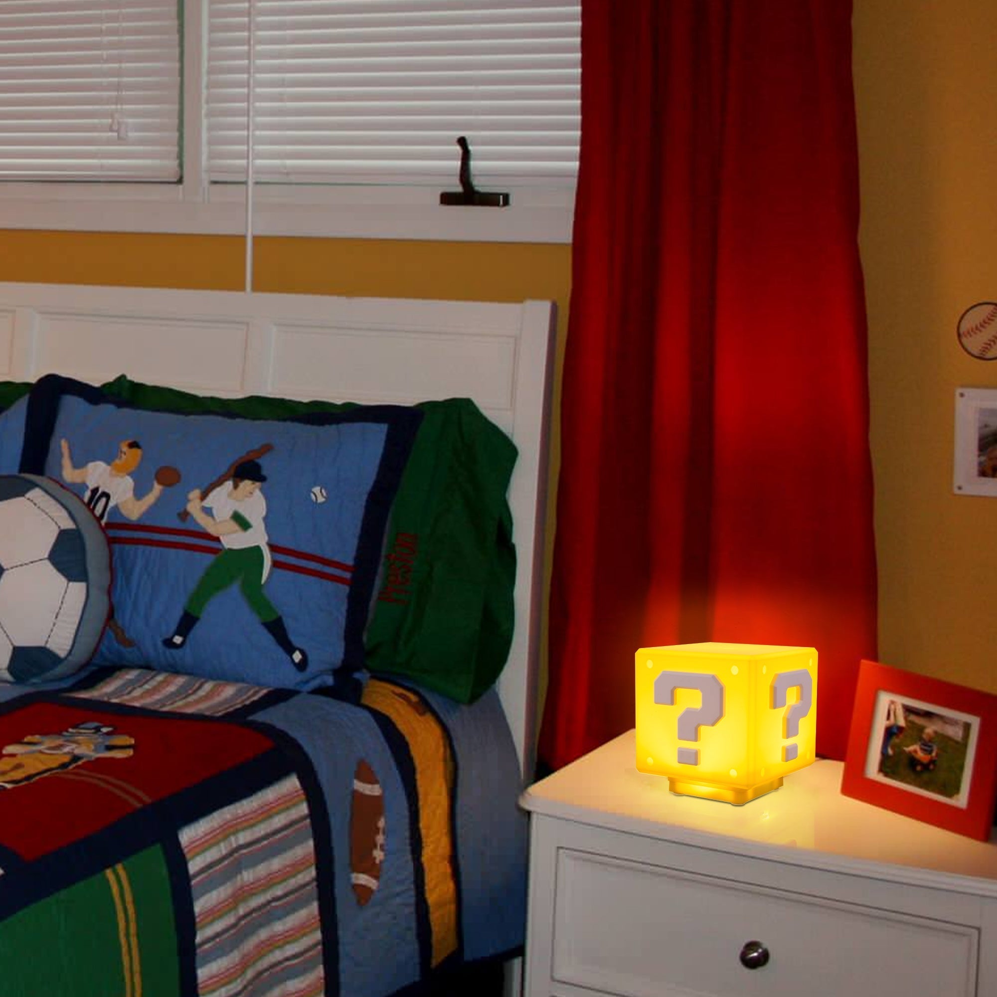 Mario Question Block Light (Sound) - XENTAR