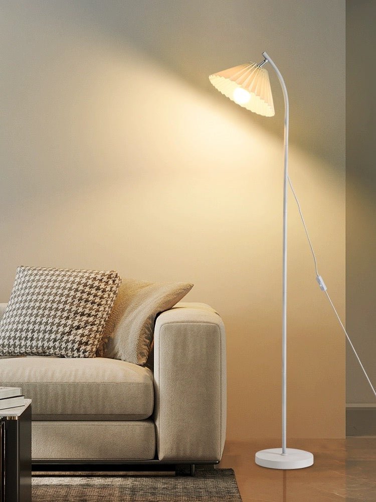 Minimalist Floor Lamp with Pleated Lampshade - XENTAR